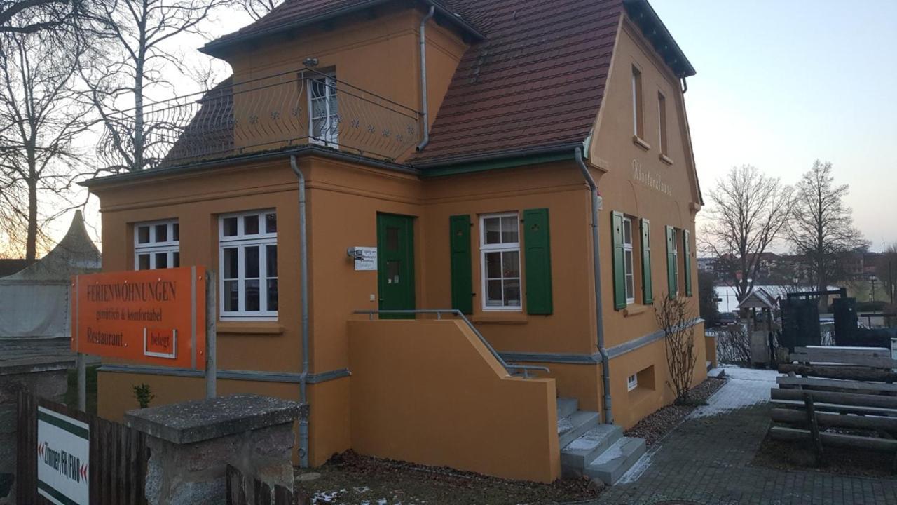 Große Ferienwohnung Klosterklause Malchow Malchow  Exterior foto